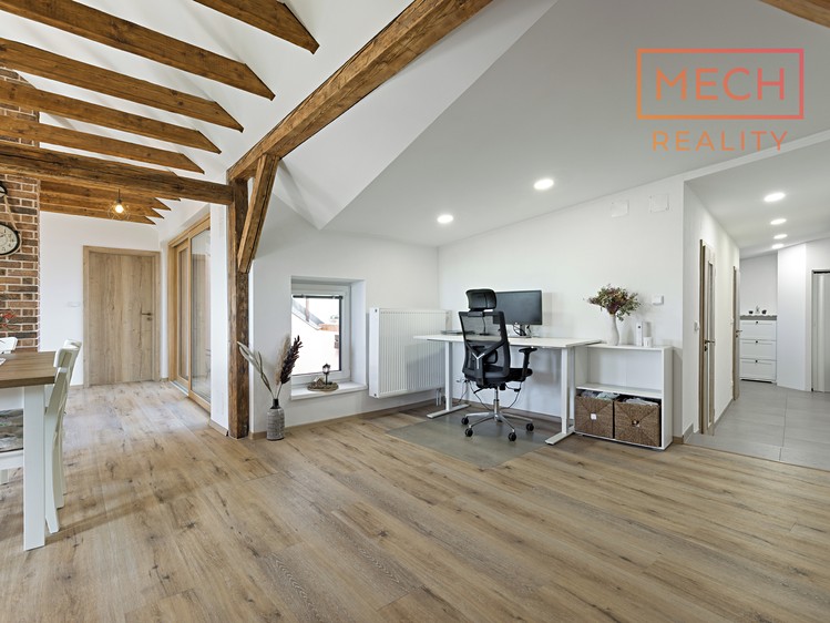 Prodej bytu 3+kk 124 m² (Podkrovní) - foto 6