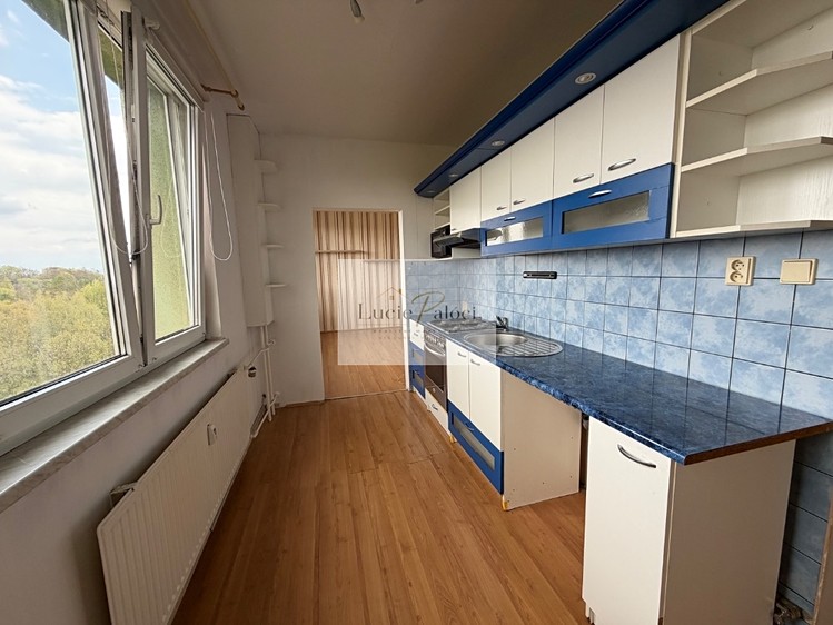 Prodej bytu 3+1 68 m² - foto 1