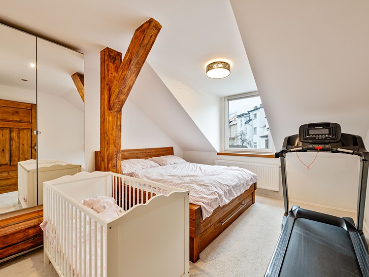 Prodej bytu 5+kk 110 m² (Podkrovní) - foto 4