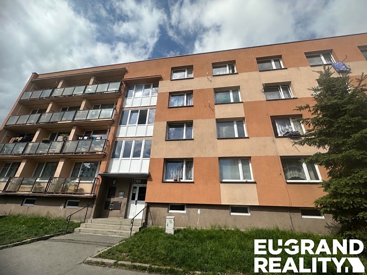 Prodej bytu 1+1 44 m² - foto 1