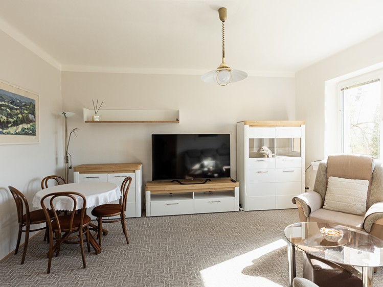 Prodej bytu 3+1 71 m² (Jednopodlažní) - foto 1