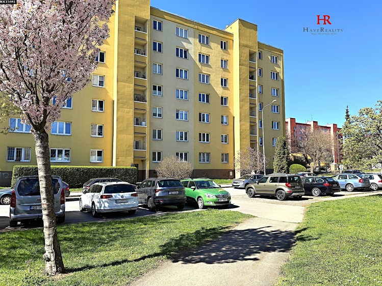 Prodej bytu 2+1 52 m² - foto 1