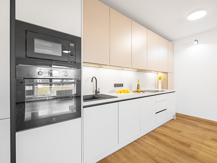 Prodej bytu 3+kk 91 m² (Jednopodlažní) - foto 1