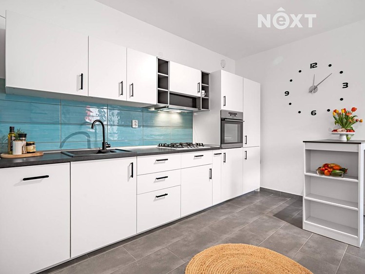 Prodej bytu 1+1 47 m² (Jednopodlažní) - foto 1