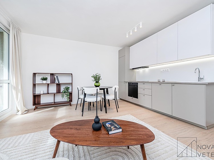 Prodej bytu 3+kk 78 m² - foto 2
