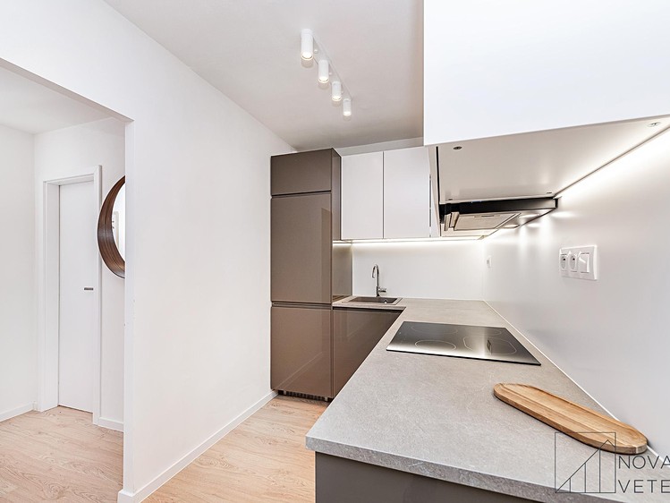 Prodej bytu 4+kk 76 m² - foto 6