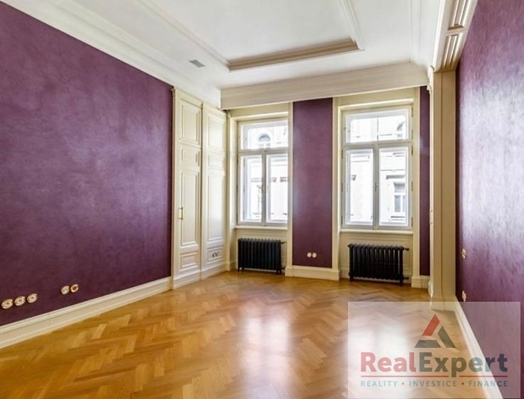 Prodej bytu 4+kk 136 m² - foto 1