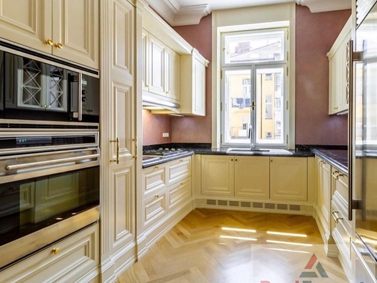 Prodej bytu 4+kk 136 m² - foto 8