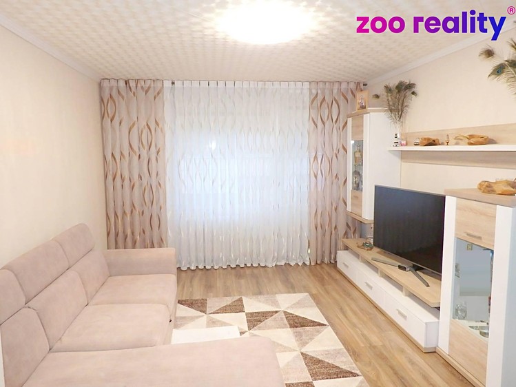 Prodej bytu 3+1 73 m² (Jednopodlažní) - foto 3