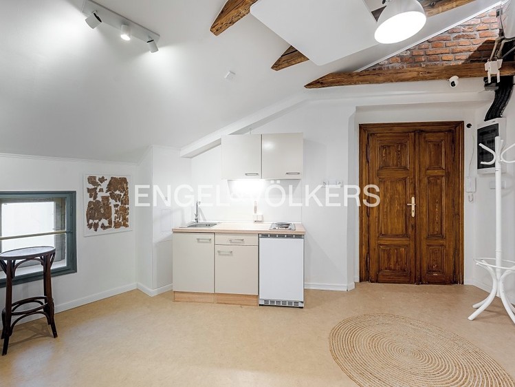 Prodej bytu 1+1 40 m² (Podkrovní) - foto 6