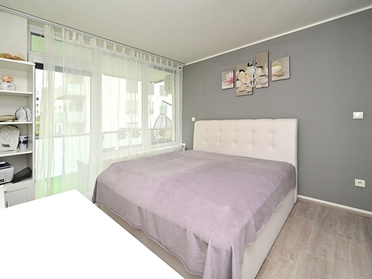 Prodej bytu 3+kk 66 m² - foto 3