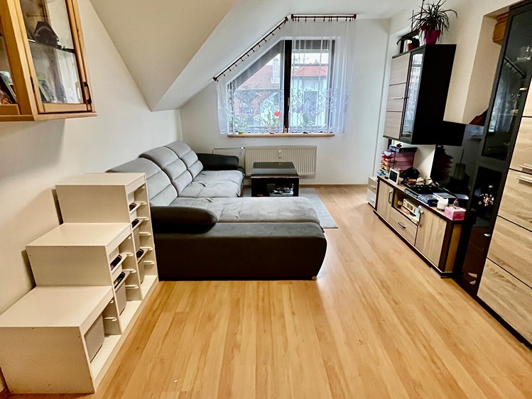 Prodej bytu 3+1 82 m² (Mezonet) - foto 6