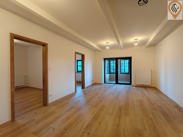 Prodej bytu 4+kk 99 m² (Jednopodlažní) - foto 2