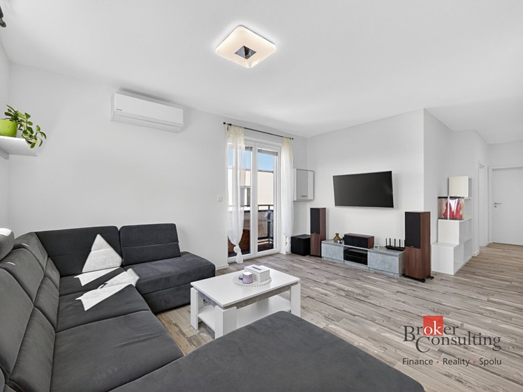 Prodej bytu 4+kk 80 m² - foto 2
