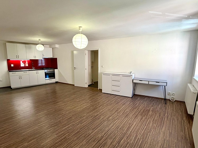 Pronájem bytu 2+kk 53 m² - foto 1