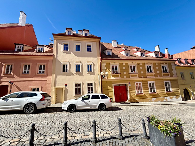 Pronájem bytu 2+kk 53 m² - foto 2