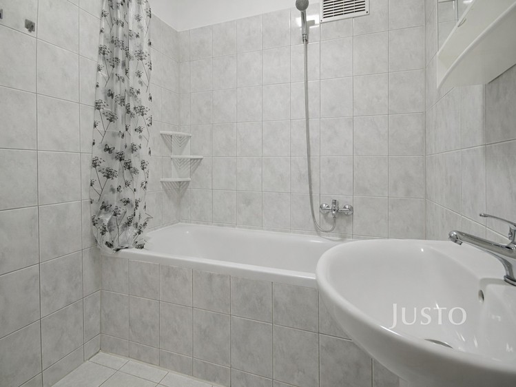 Pronájem bytu 1+1 44 m² - foto 7