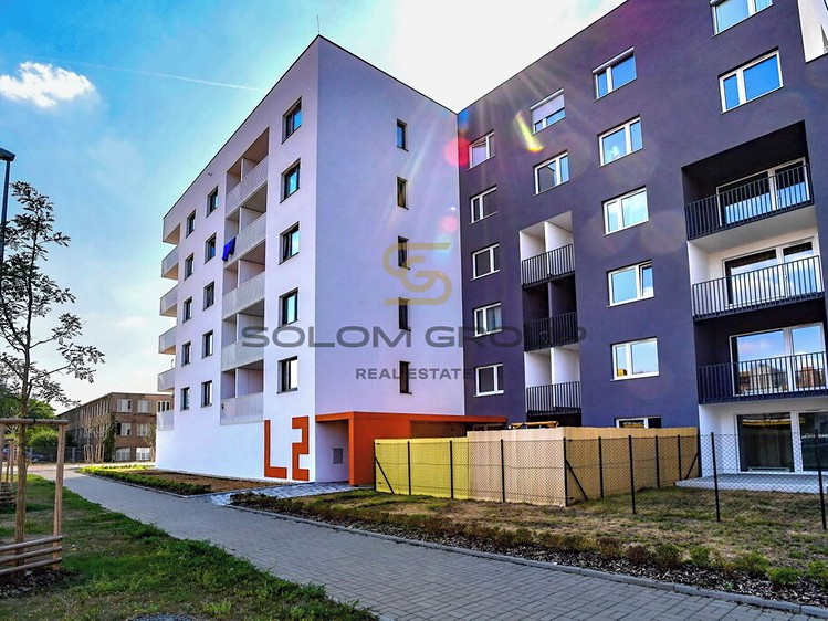 Pronájem bytu 2+kk 63 m² (Jednopodlažní) - foto 8