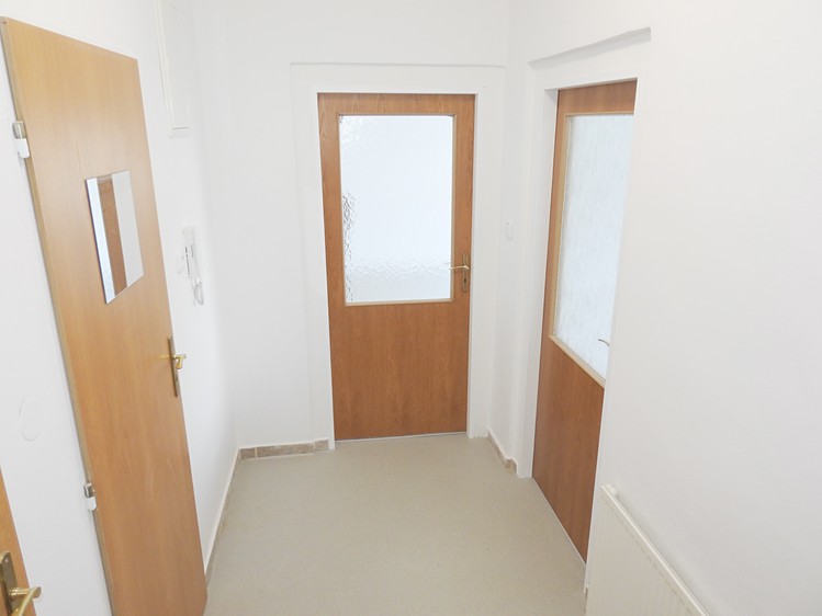Pronájem bytu 2+kk 50 m² - foto 8