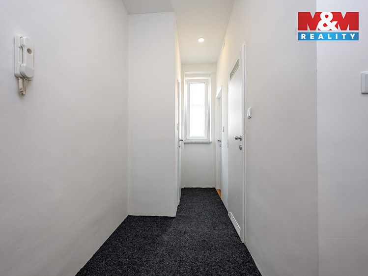 Pronájem bytu 2+1 59 m² - foto 7