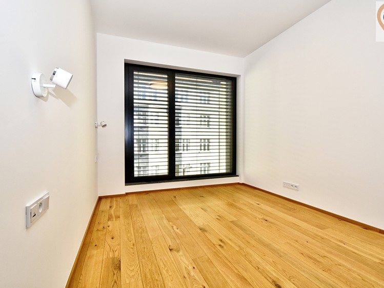 Pronájem bytu 2+kk 57 m² (Jednopodlažní) - foto 6