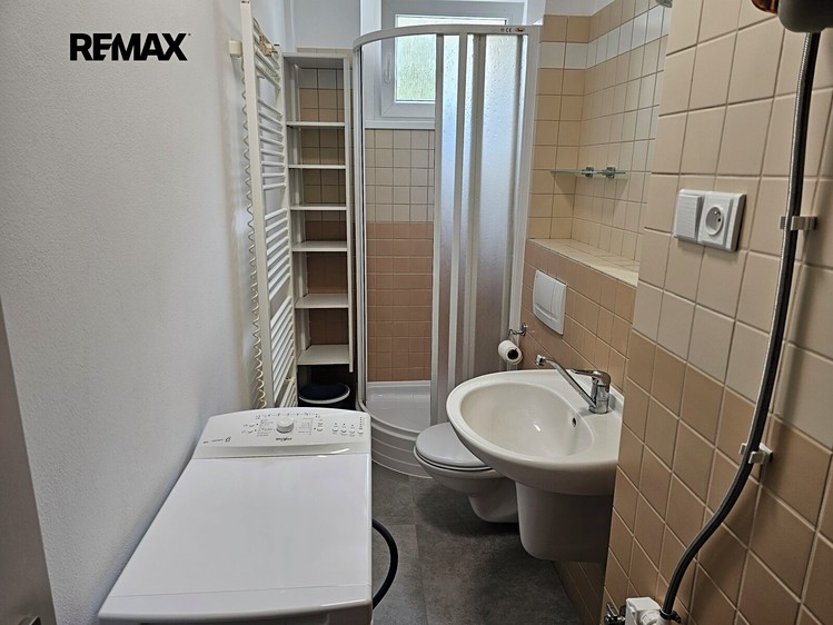 Pronájem bytu 2+kk 42 m² - foto 5
