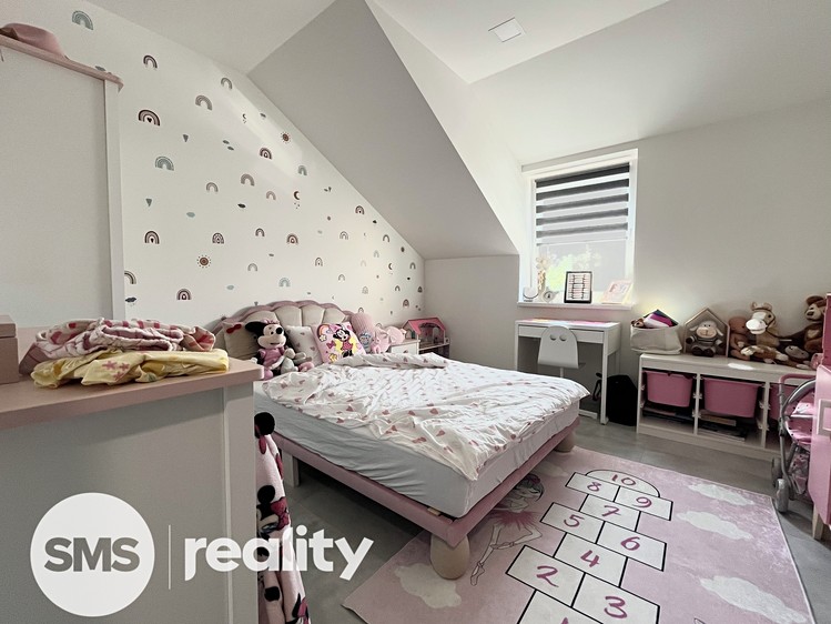 Pronájem bytu 3+kk 95 m² - foto 3