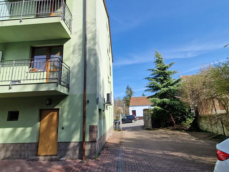 Pronájem bytu 2+kk 44 m² - foto 2