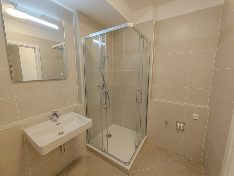 Pronájem bytu 1+kk 39 m² - foto 4