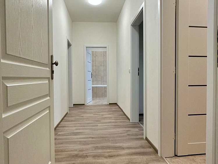 Pronájem bytu 3+kk 70 m² (Podkrovní) - foto 3