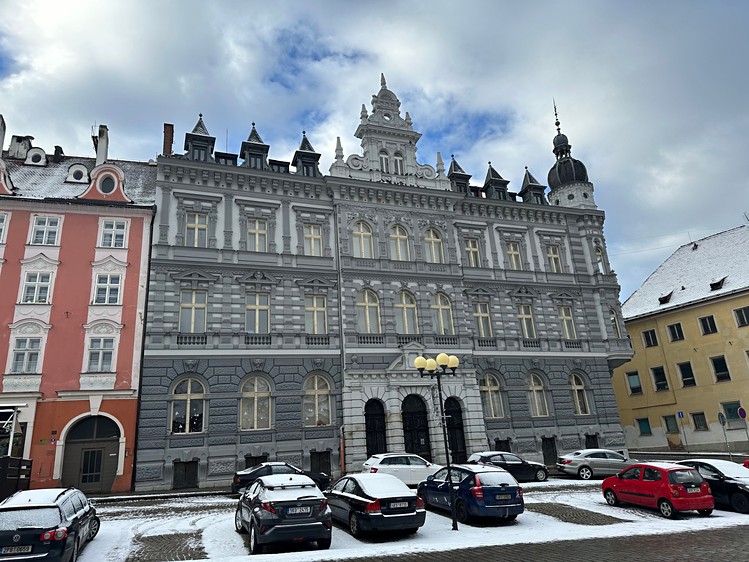 Pronájem bytu 3+kk 70 m² (Podkrovní) - foto 2