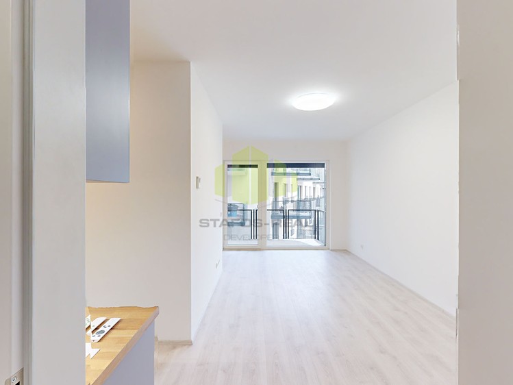 Pronájem bytu 1+kk 43 m² - foto 1