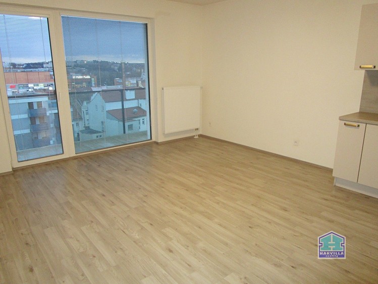 Pronájem bytu 1+kk 36 m² - foto 3