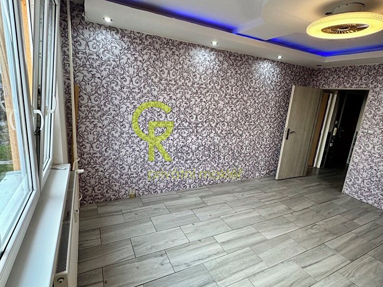 Pronájem bytu 2+1 60 m² - foto 4