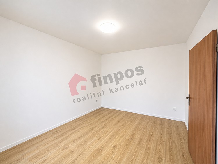 Pronájem bytu 1+kk 20 m² - foto 4