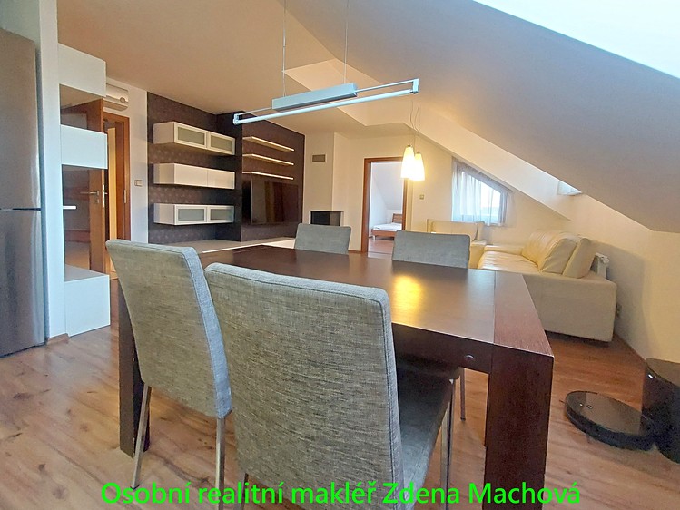 Pronájem bytu 3+kk 92 m² (Mezonet) - foto 7