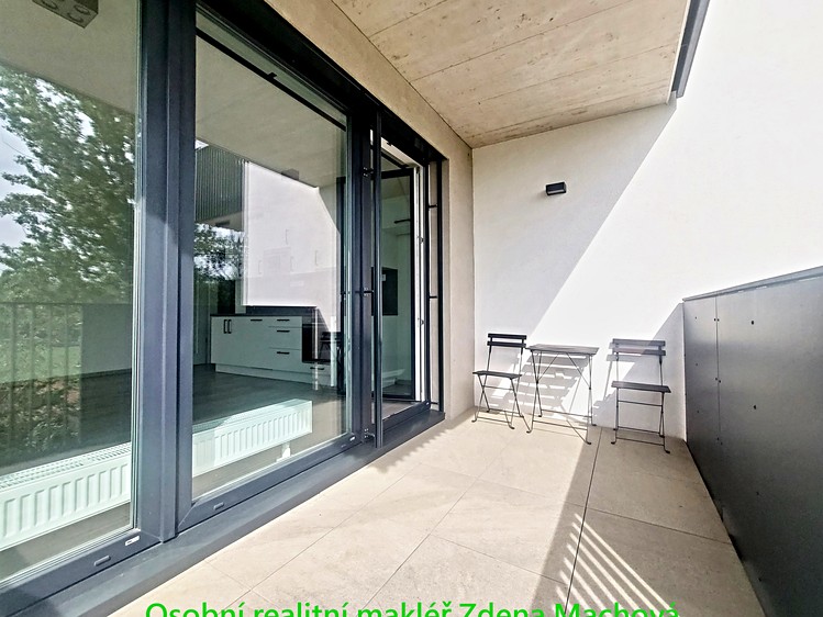 Pronájem bytu 2+kk 50 m² - foto 3