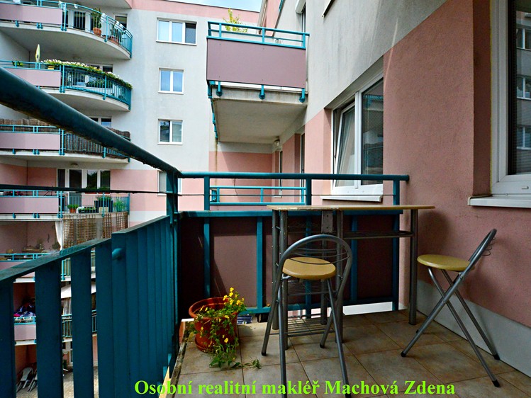 Pronájem bytu 2+kk 55 m² - foto 5