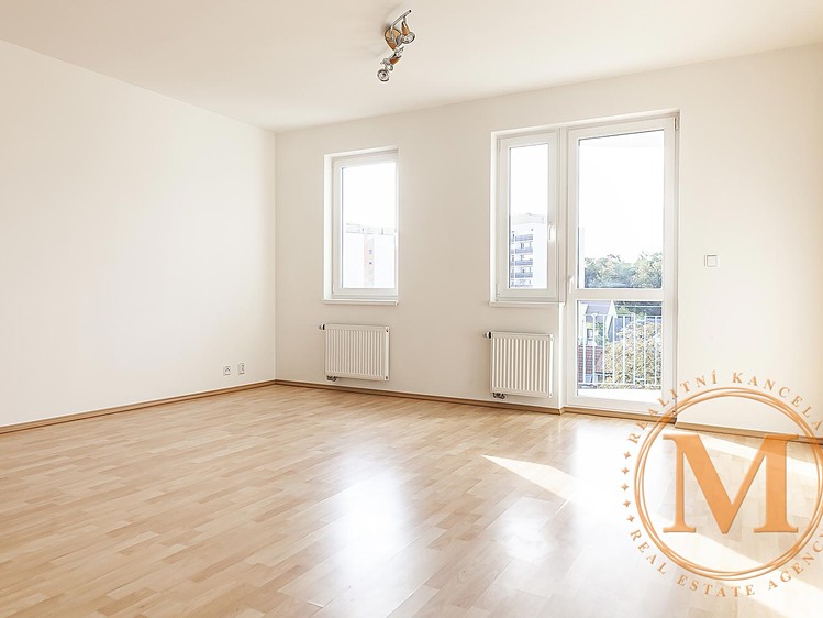 Pronájem bytu 1+kk 42 m² - foto 1