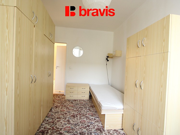 Pronájem bytu 3+1 99 m² - foto 4