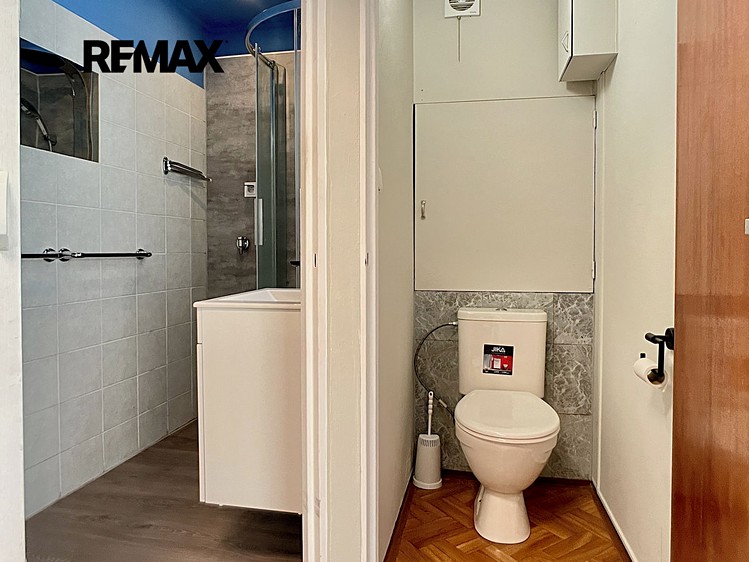 Pronájem bytu 1+kk 34 m² - foto 8