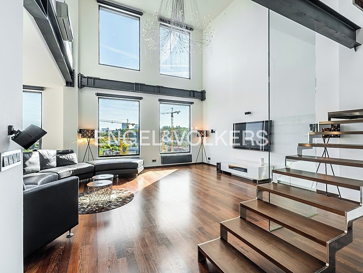 Pronájem bytu 3+kk 288 m² (Mezonet) - foto 7