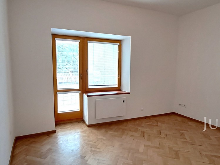 Pronájem bytu 3+1 64 m² - foto 6