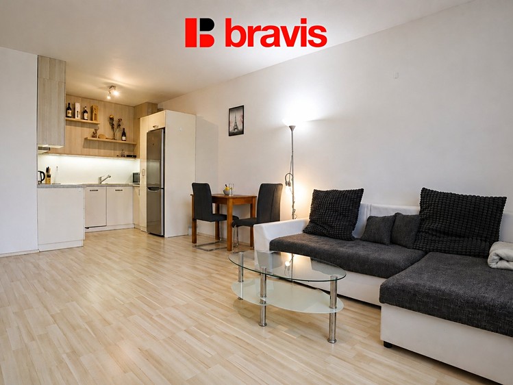 Pronájem bytu 2+kk 61 m² - foto 4