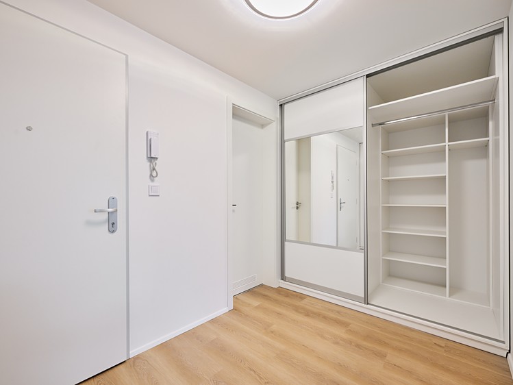 Pronájem bytu 2+kk 55 m² (Jednopodlažní) - foto 7