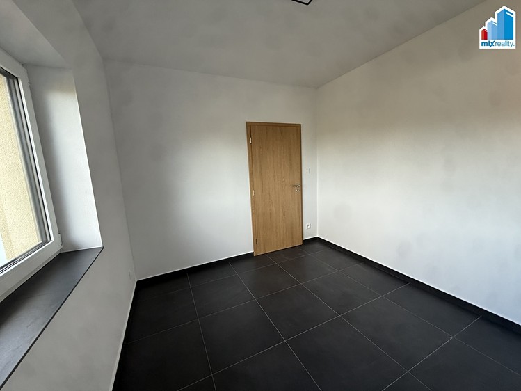 Pronájem bytu 2+kk 48 m² - foto 7