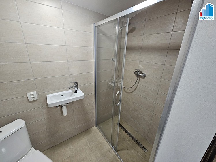 Pronájem bytu 1+kk 27 m² - foto 6