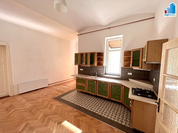 Pronájem bytu 4+1 120 m² - foto 3