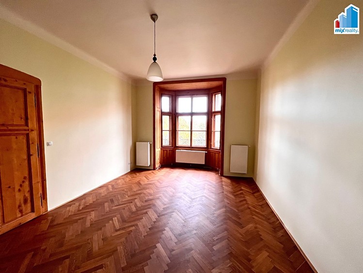 Pronájem bytu 3+1 110 m² - foto 6