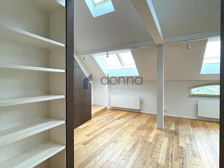 Pronájem bytu 3+1 130 m² (Mezonet) - foto 5
